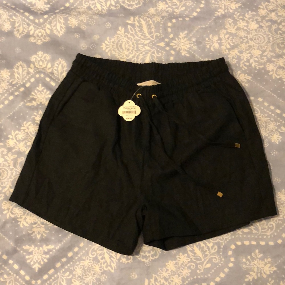 Cute causal black shorts 🖤🖤